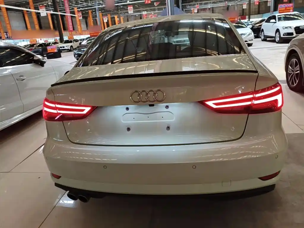 Audi A3 2017 Limousine 35 TFSI Enterprising купить на сайте DeffCars