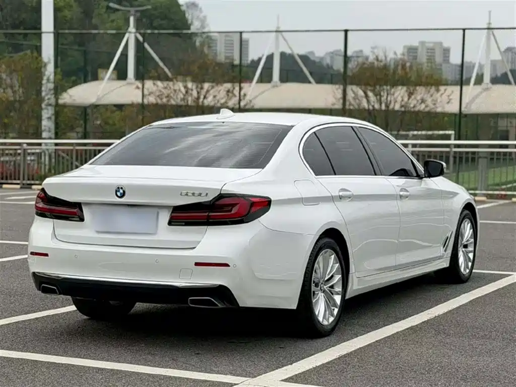 BMW 5 Series 2022 facelift 525Li luxury package купить на сайте DeffCars
