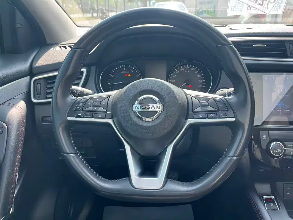 Qashqai 2022 2.0L CVT XV Prem Deluxe Edition купить на сайте DeffCars