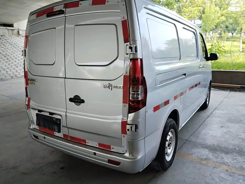 Changan Ruixing M60 2023 model 1.5L GDI comfortable van with 2 seats купить на сайте DeffCars