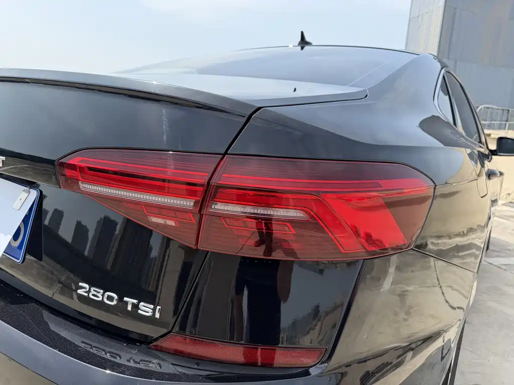 Passat 2020 facelift 280TSI Business Edition National VI купить на сайте DeffCars