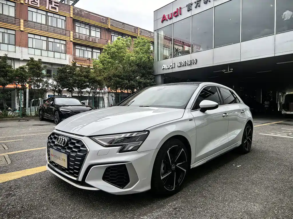 Audi A3 2021 Sportback 35 TFSI stylish and sporty купить на сайте DeffCars