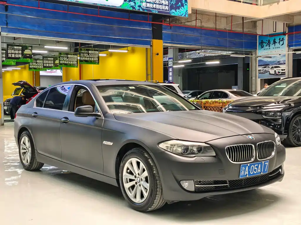 BMW 5 Series 2013 520Li Elegant купить на сайте DeffCars