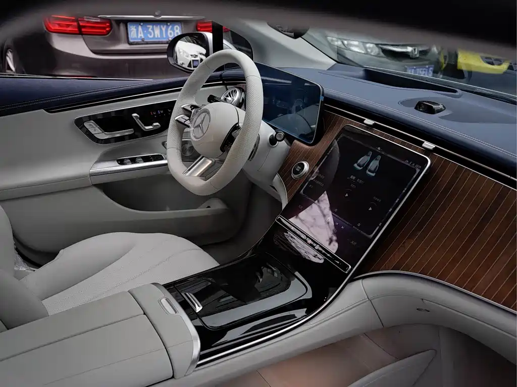 Mercedes-Benz EQE 2025 500 4MATIC Luxury Edition купить на сайте DeffCars