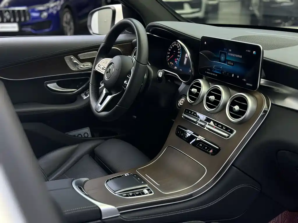Mercedes-Benz GLC 2022 GLC 300 L 4MATIC luxury model купить на сайте DeffCars