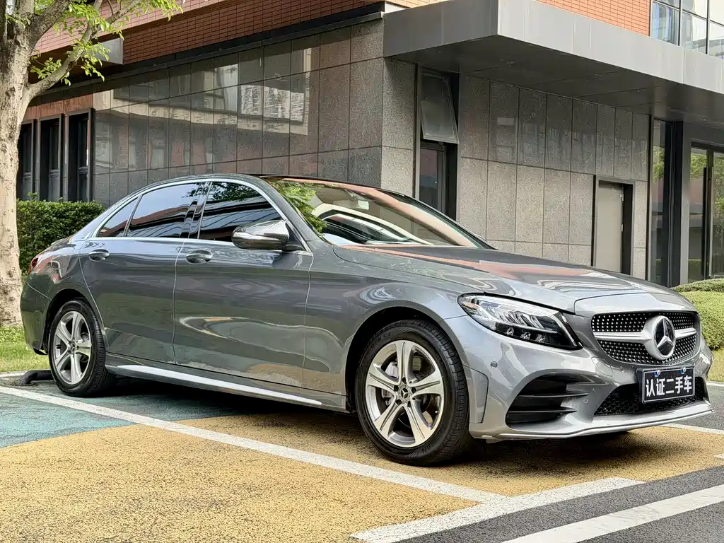 Mercedes-Benz C-Class 2019 C 260 L Sports Edition купить на сайте DeffCars