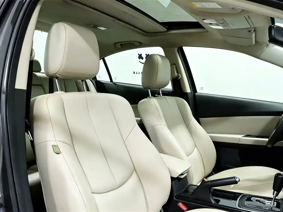Ruiyi 2011 2.0L automatic elite version купить на сайте DeffCars