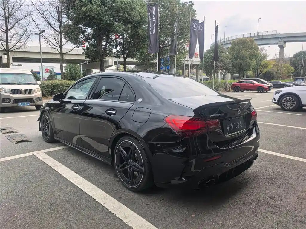 Mercedes-Benz A-Class AMG 2025 AMG A 35 L 4MATIC купить на сайте DeffCars