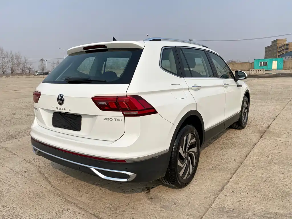 Tiguan L 2023 280TSI automatic two-wheel drive Chaochuang limited edition купить на сайте DeffCars