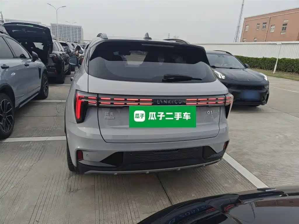 Lynk & Co 01 2023 1.5TD EM-F PM купить на сайте DeffCars