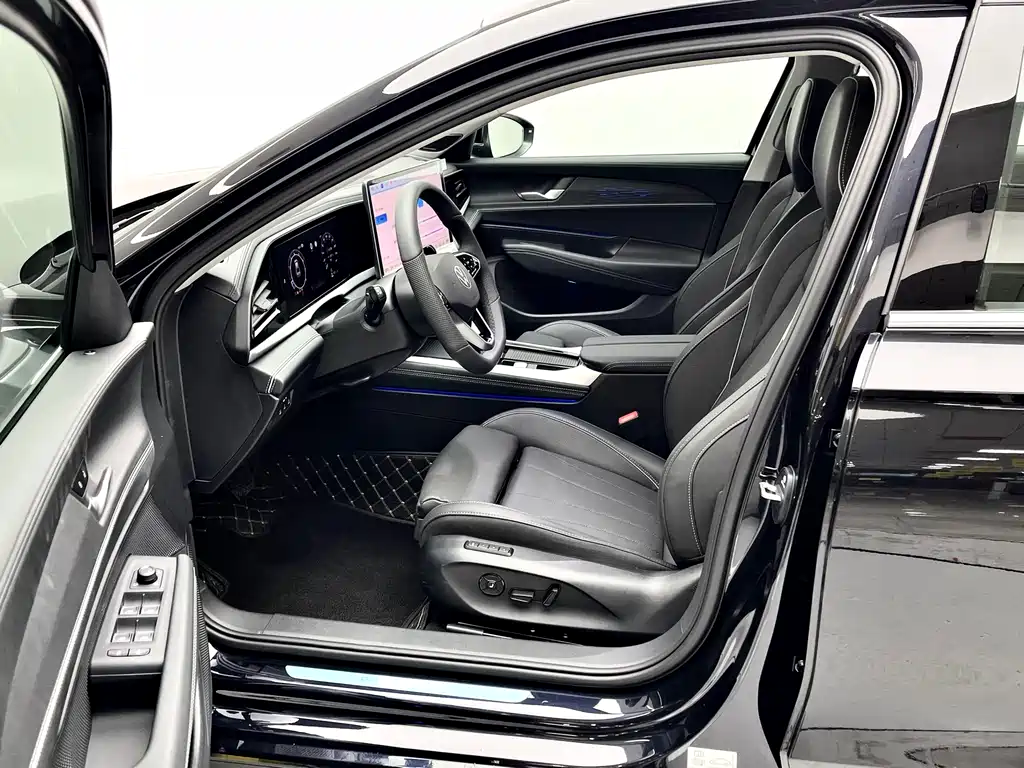 Passat 2025 Pro 380TSI Longyun Edition купить на сайте DeffCars