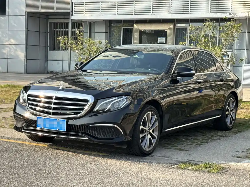 Mercedes-Benz E-Class 2020 E 260 L купить на сайте DeffCars