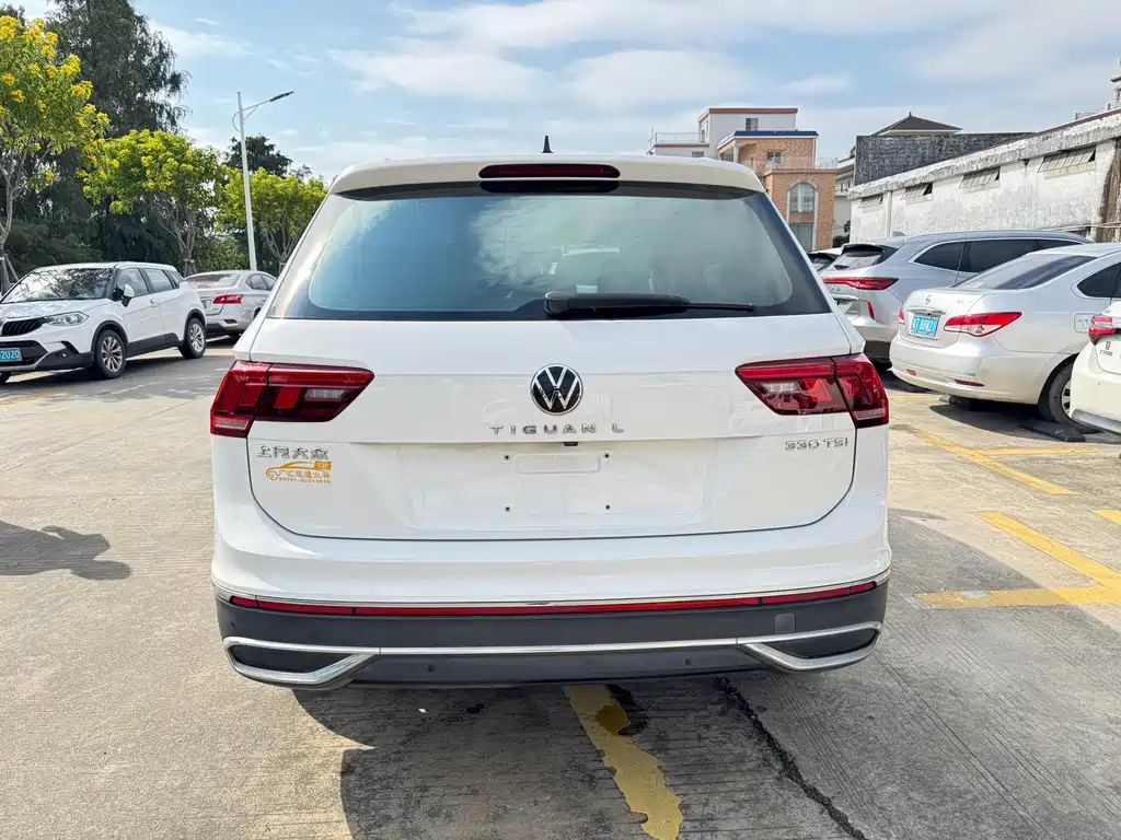 Tiguan L 2023 facelift 330TSI automatic two-wheel drive smart version купить на сайте DeffCars