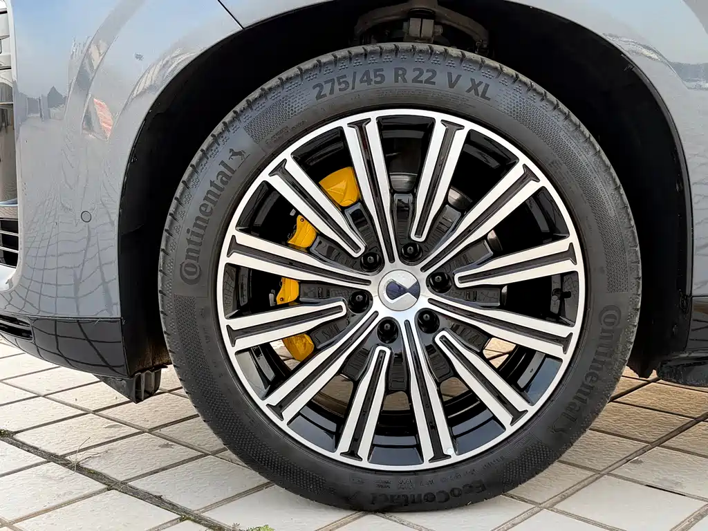 Denza N9 2025 Honor model купить на сайте DeffCars
