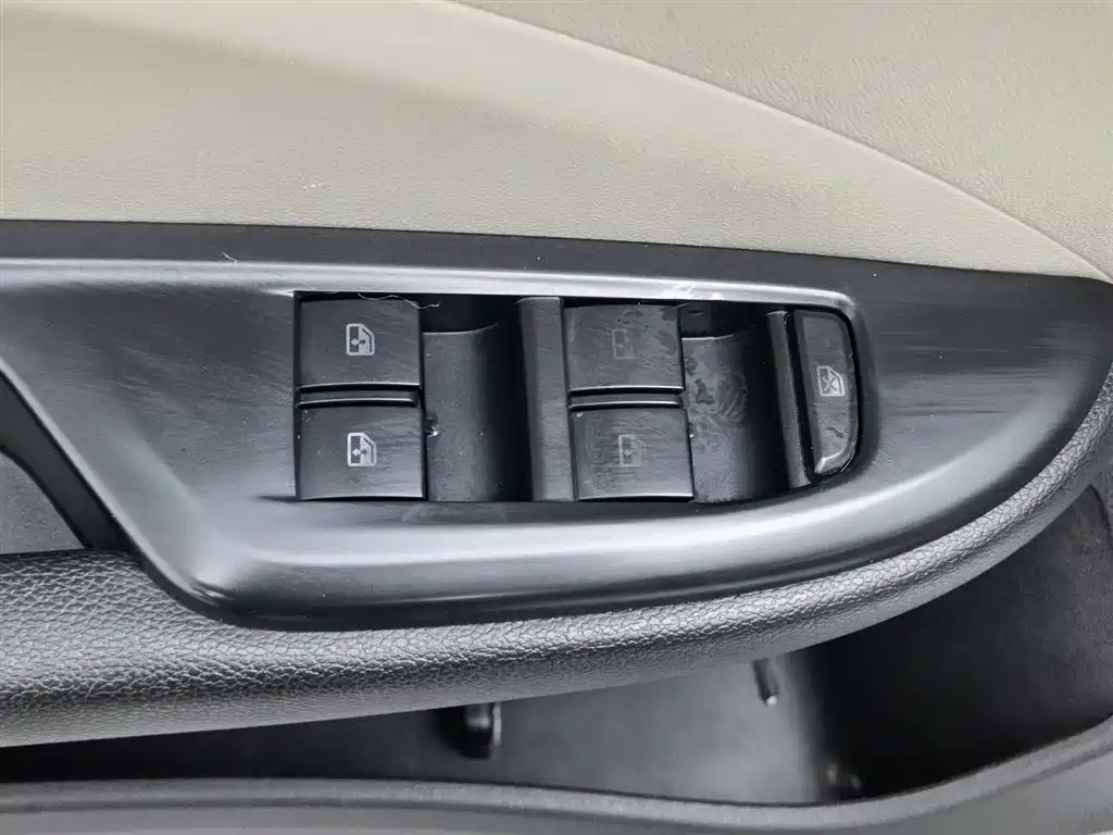 Yinglang 2018 15T Dual Clutch Elite National V купить на сайте DeffCars