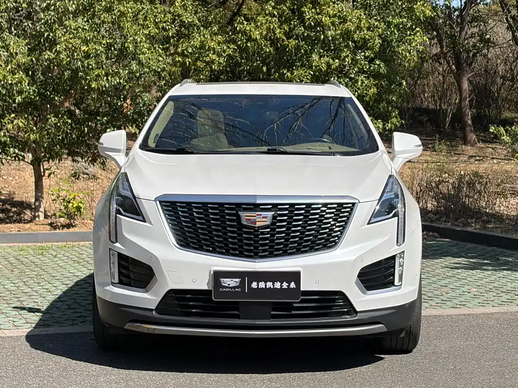 Cadillac XT5 2020 28T four-wheel drive platinum sports version купить на сайте DeffCars