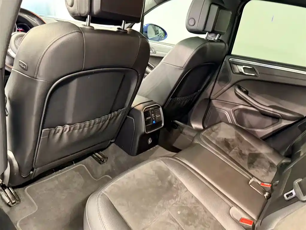 Macan 2018 Macan 2.0T купить на сайте DeffCars