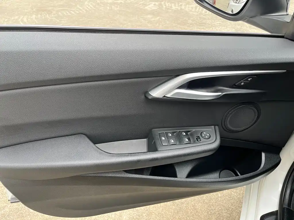 BMW 1 Series 2018 118i Sports купить на сайте DeffCars