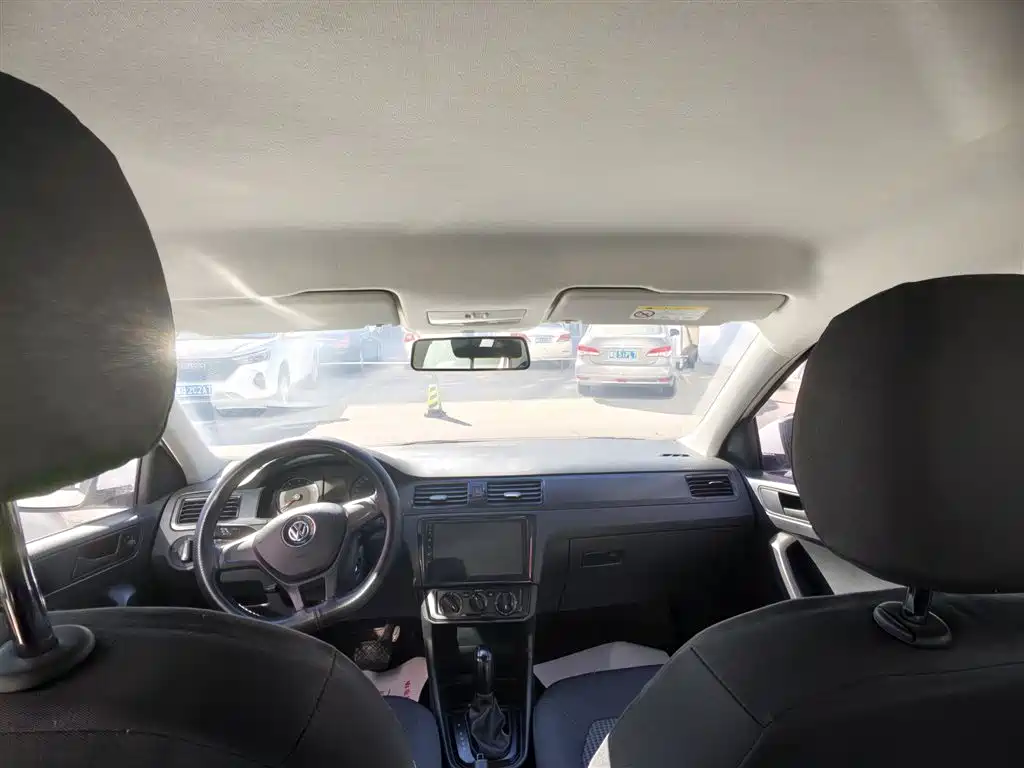 Santana 2021 1.5L automatic fashion version купить на сайте DeffCars