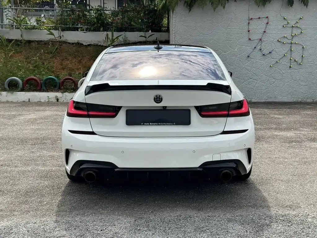 BMW 3 Series 2021 325Li M Sports Package купить на сайте DeffCars