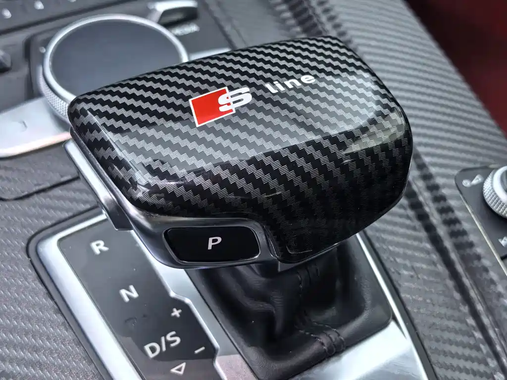 Audi A4L 2019 40 TFSI Fashion Type National V купить на сайте DeffCars
