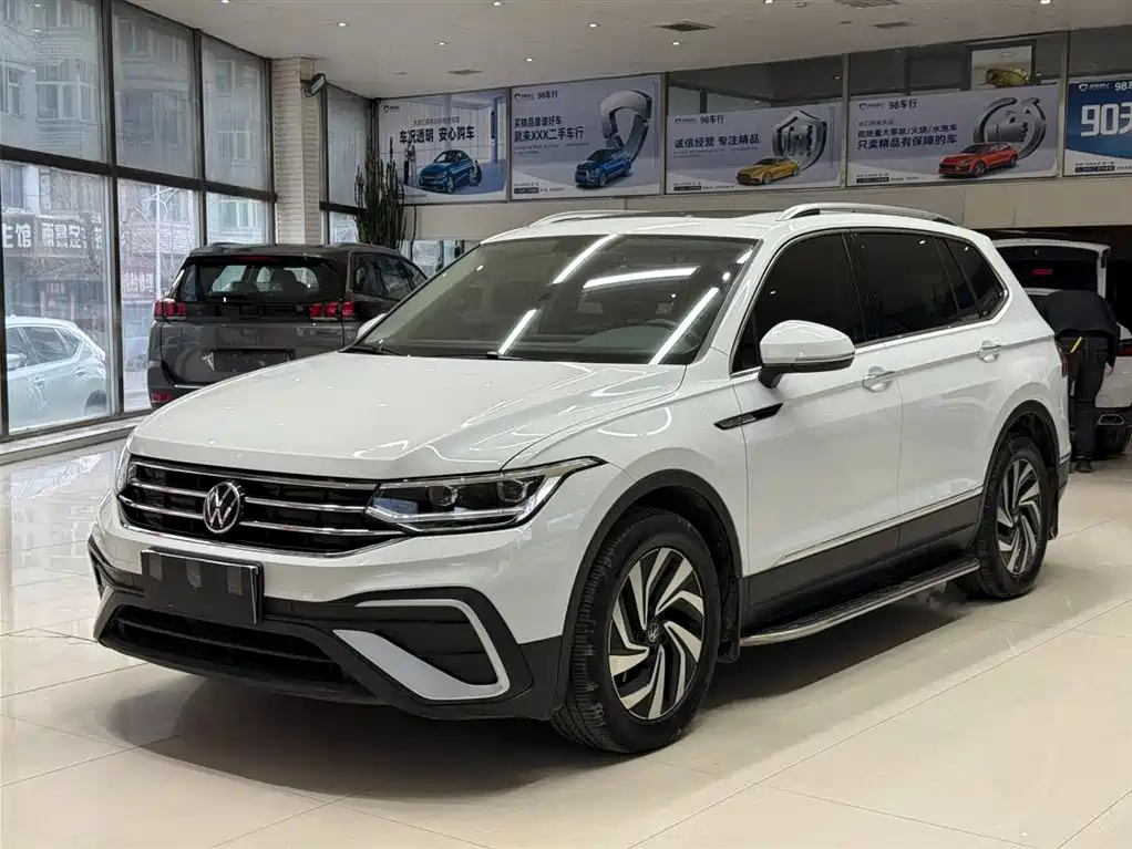 Tiguan L 2023 280TSI automatic two-wheel drive Chaochuang limited edition купить на сайте DeffCars