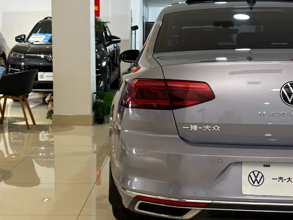 Magotan 2020 330TSI DSG luxury model купить на сайте DeffCars