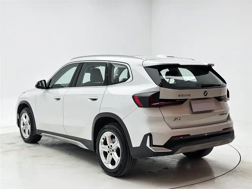 BMW X1 2023 sDrive20Li X Design Package купить на сайте DeffCars