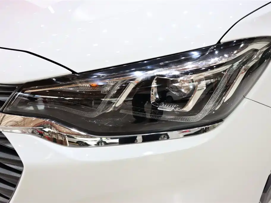 Cruze 2022 320 Automatic Sunroof Edition купить на сайте DeffCars