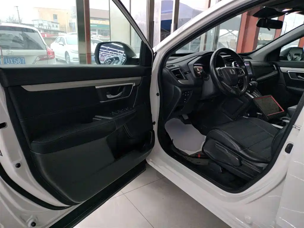 Honda CR-V 2021 240TURBO CVT two-wheel drive urban version купить на сайте DeffCars