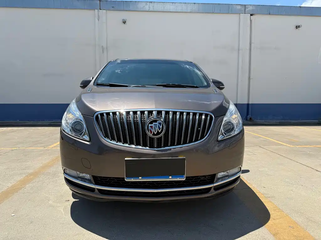 Buick GL8 2014 3.0L GT Luxury Business Tag Heuer Edition купить на сайте DeffCars
