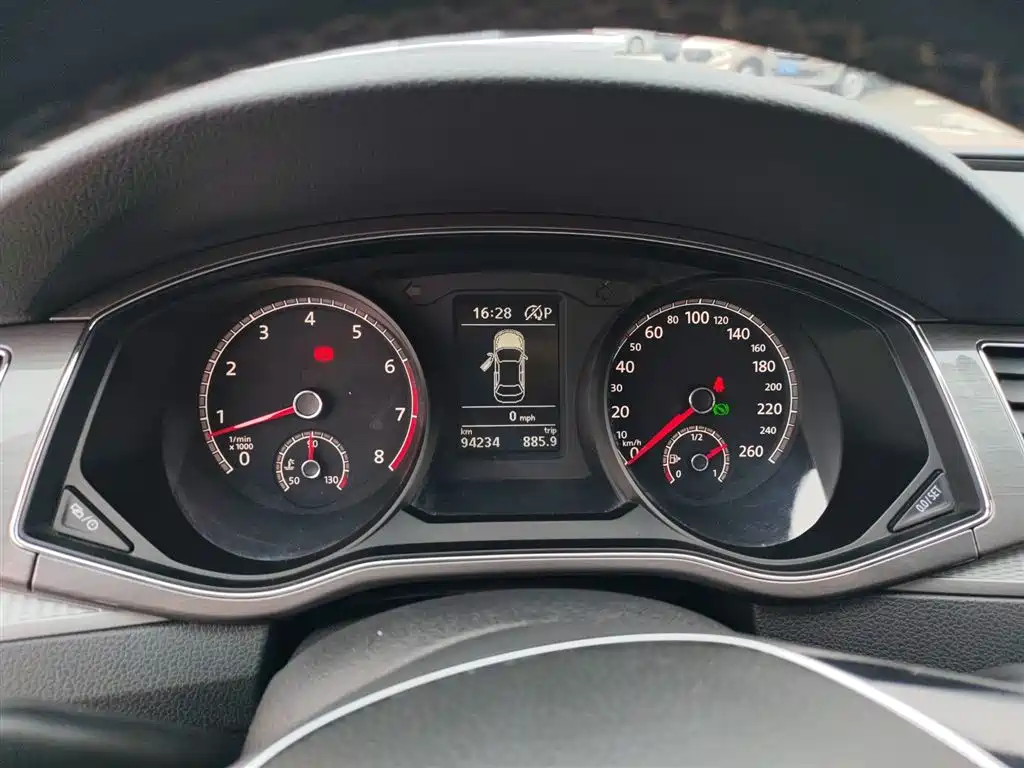 Passat 2017 330TSI DSG Premium Edition купить на сайте DeffCars