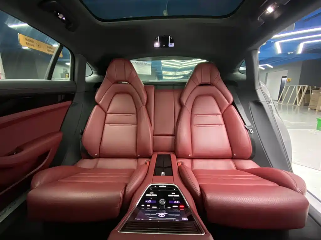 Panamera 2019 Panamera Executive Extended Edition 2.9T купить на сайте DeffCars