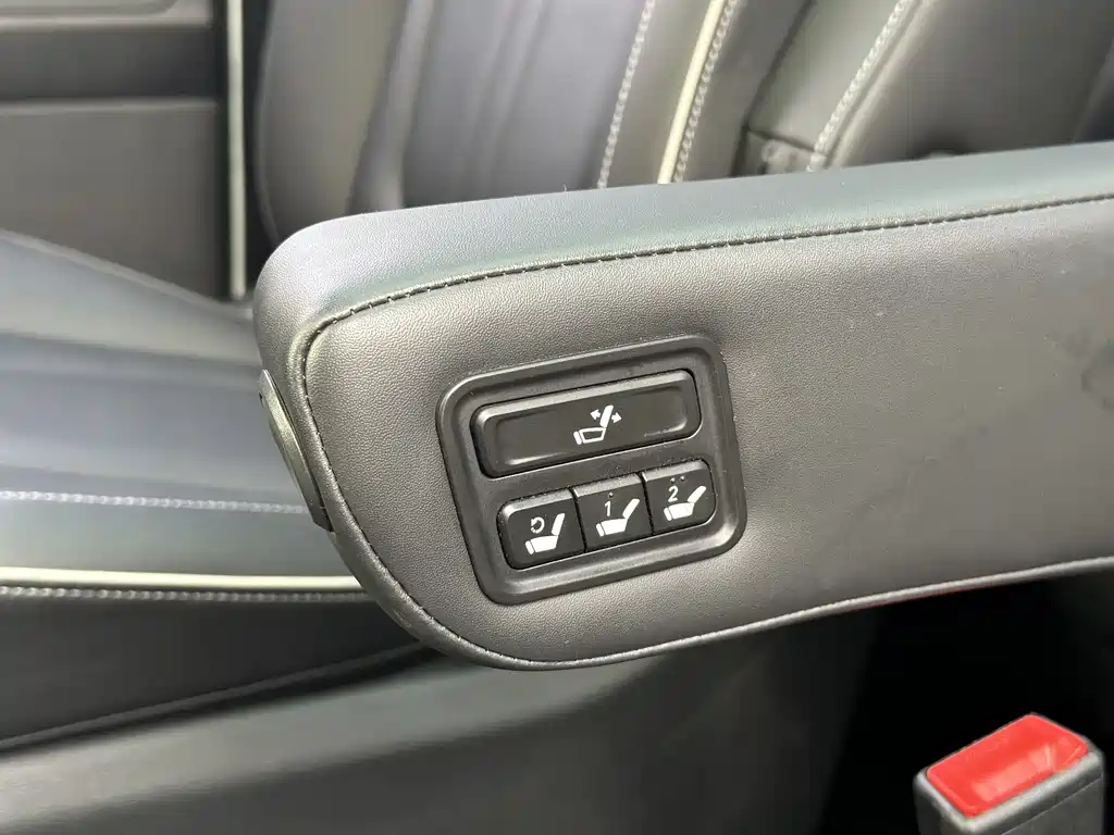 Kusitu 2021 380TGDi Smart Love Premium Edition LUX Premium купить на сайте DeffCars