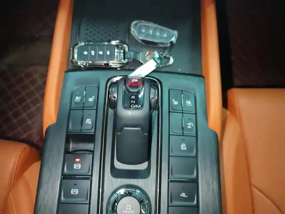 Haval H9 2024 2.0T gasoline four-wheel drive extreme version купить на сайте DeffCars