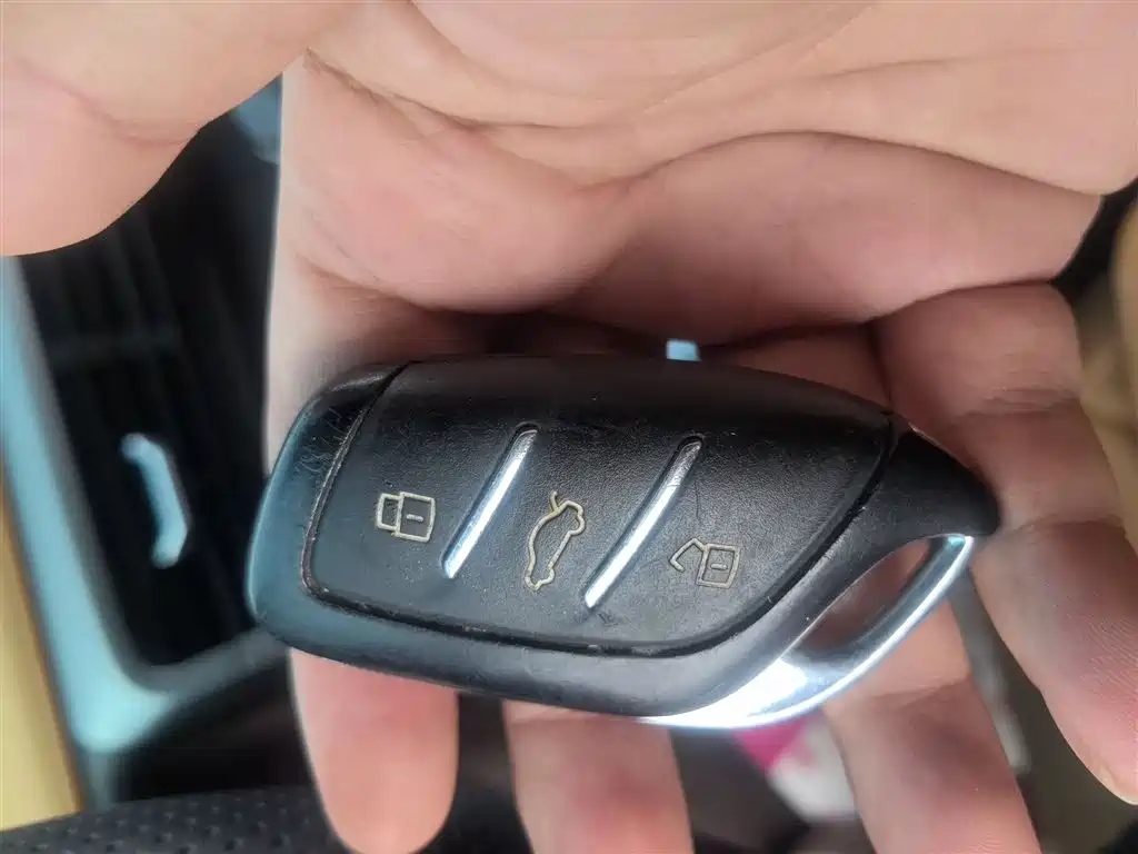 Roewe RX5 2023 1.5T Superior Edition купить на сайте DeffCars