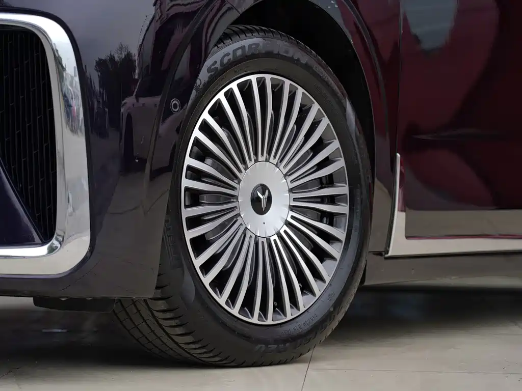 Lantu Dreamer 2025 PHEV four-wheel drive flagship Kunpeng version купить на сайте DeffCars