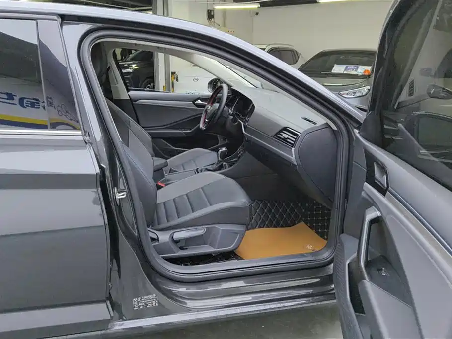 Sagitar 2022 280TSI DSG Flyover Edition купить на сайте DeffCars