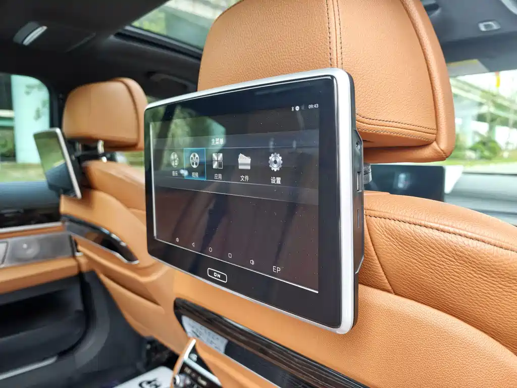 BMW 7 Series 2018 730Li Leading M Sports Package купить на сайте DeffCars