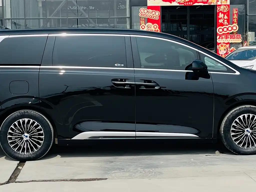 Denza D9 2022 DM-i 970 four-wheel drive flagship model купить на сайте DeffCars