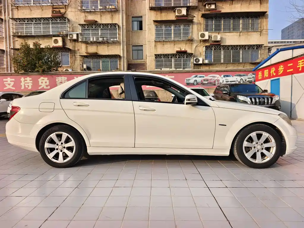 Mercedes-Benz C-Class 2011 C 200 CGI Fashion Model купить на сайте DeffCars