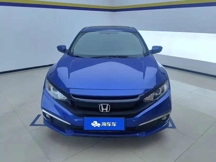 Civic 2019 220TURBO CVT Dynamic Edition National VI купить на сайте DeffCars