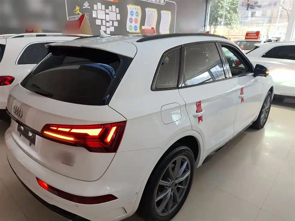 Audi Q5L 2022 facelift 40T luxury and dynamic model купить на сайте DeffCars