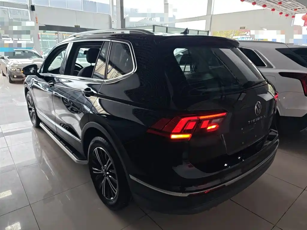 Tiguan L 2021 330TSI automatic two-wheel drive smart version купить на сайте DeffCars