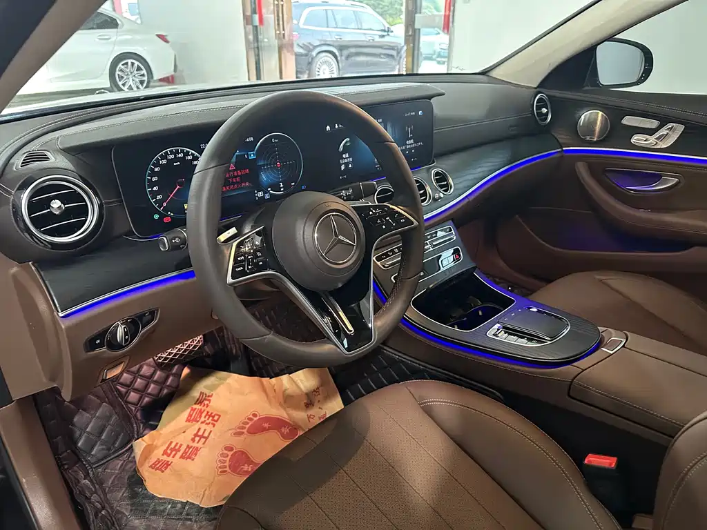 Mercedes-Benz E-Class 2023 E 300 L Luxury Model купить на сайте DeffCars