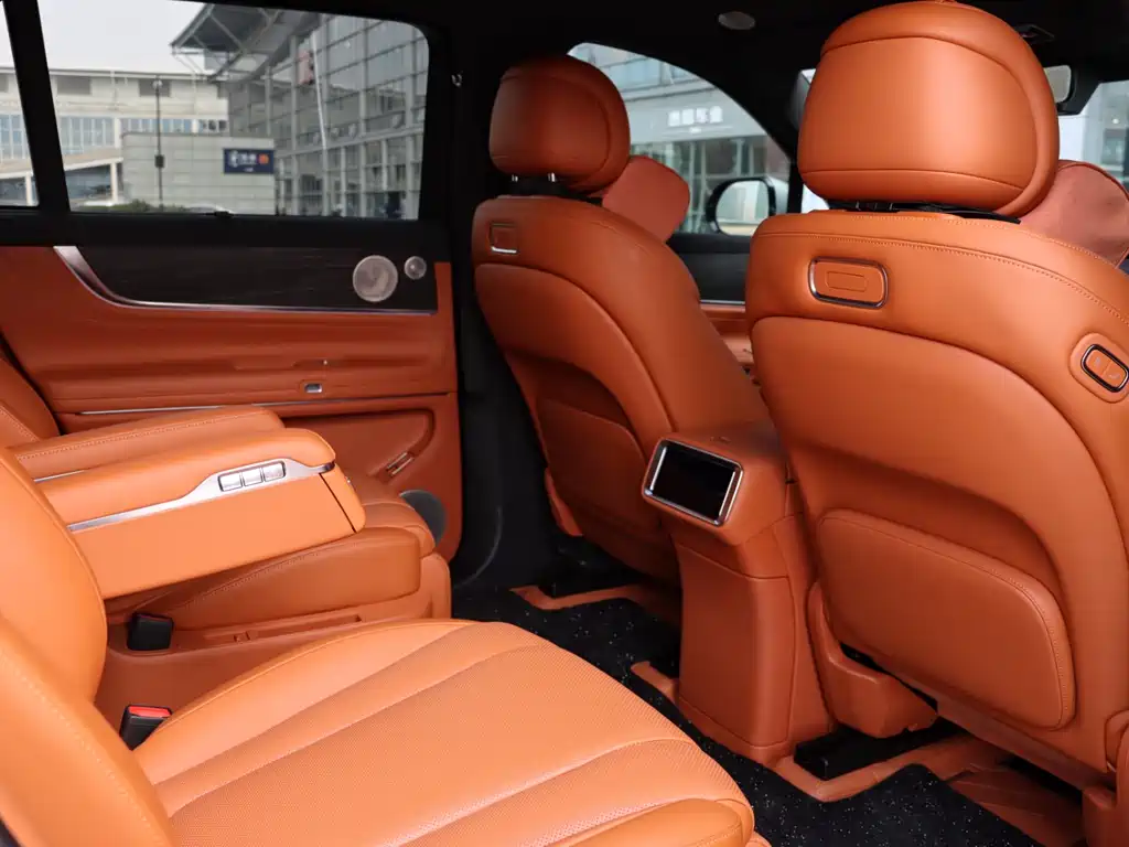 Wenjie M9 2025 extended range Max version 52kWh 6-seat version 192-line lidar) купить на сайте DeffCars