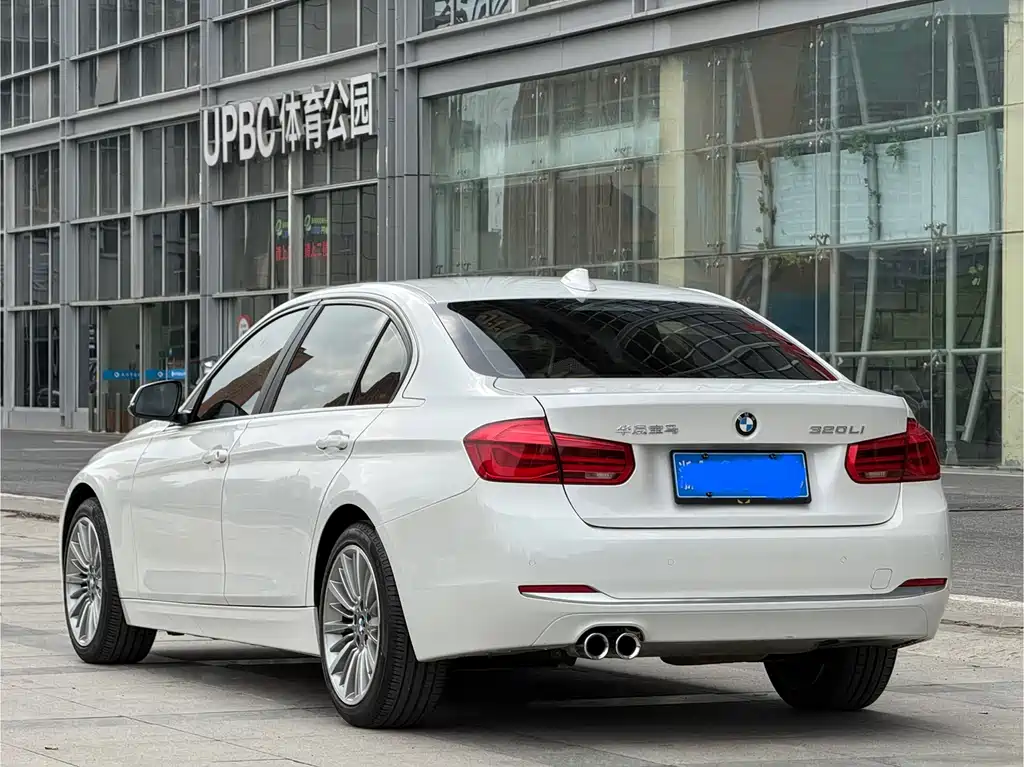 BMW 3 Series 2019 320Li Fashion Model купить на сайте DeffCars