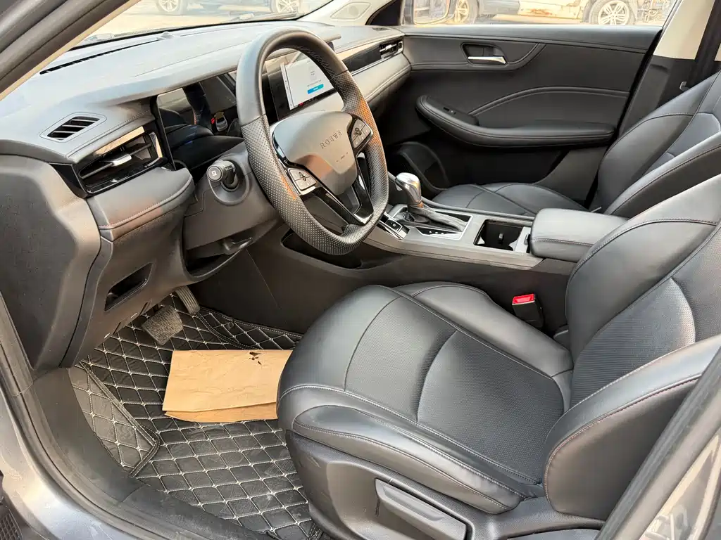 Roewe i5 2023 1.5L CVT Deluxe Edition купить на сайте DeffCars