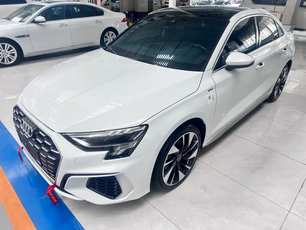 Audi A3 2024 A3L Limousine 35 TFSI Fashionable and Sporty купить на сайте DeffCars