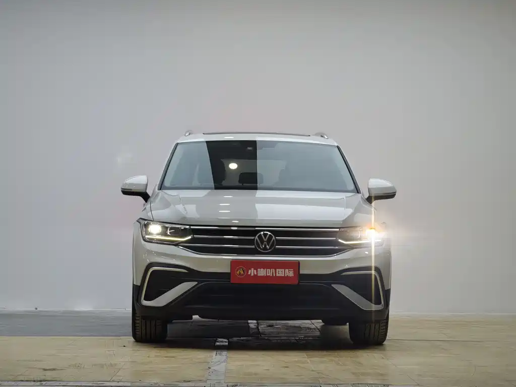 Tiguan L 2023 280TSI automatic two-wheel drive Chaochuang limited edition купить на сайте DeffCars
